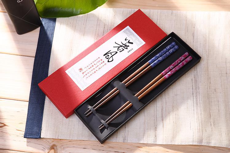 Japanese Chopsticks Wood Set Giftbox 2 Pair Blue Pink